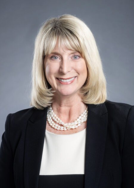 Anne Shaw Headshot